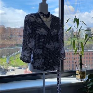 Wrap around top small soft cotton black n white